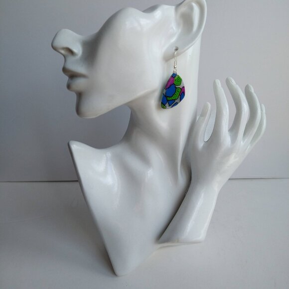 Boucles d’oreilles en pâte polymère faites à la main de couleur multicolore - Picture 5 of 7